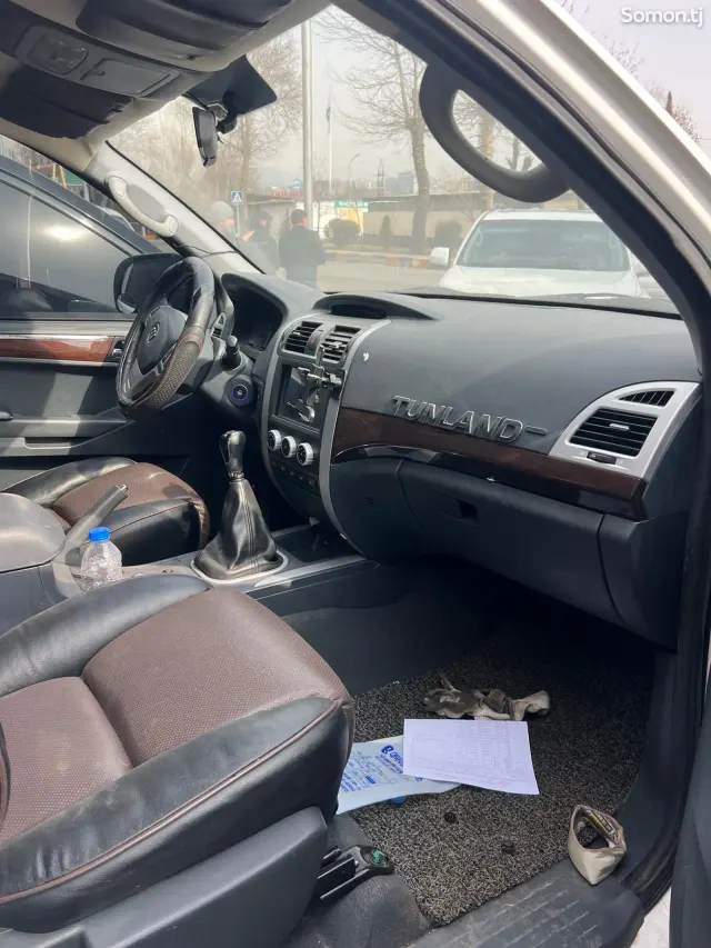 Foton Tunland S 2015 · 2.8 MT