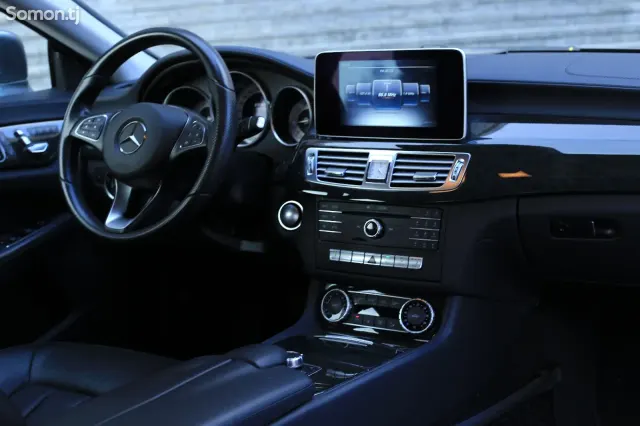 Mercedes-Benz CLS class 2016 · 2.5 AT
