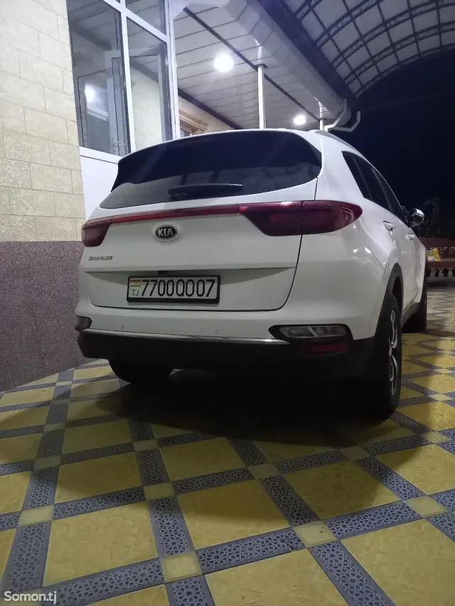 Kia Sportage 2020 · 2.0 AT