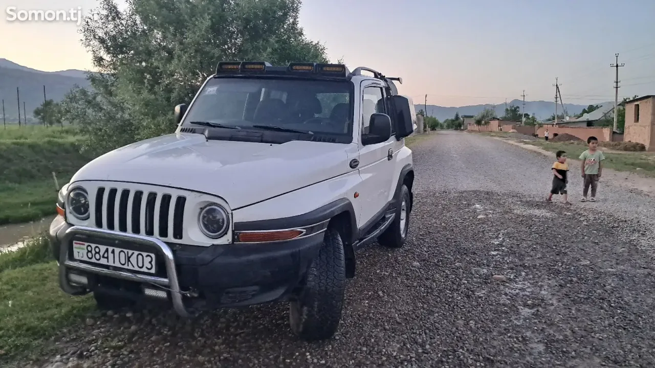 Ssang Yong Korando 2000 · 2.9 MT