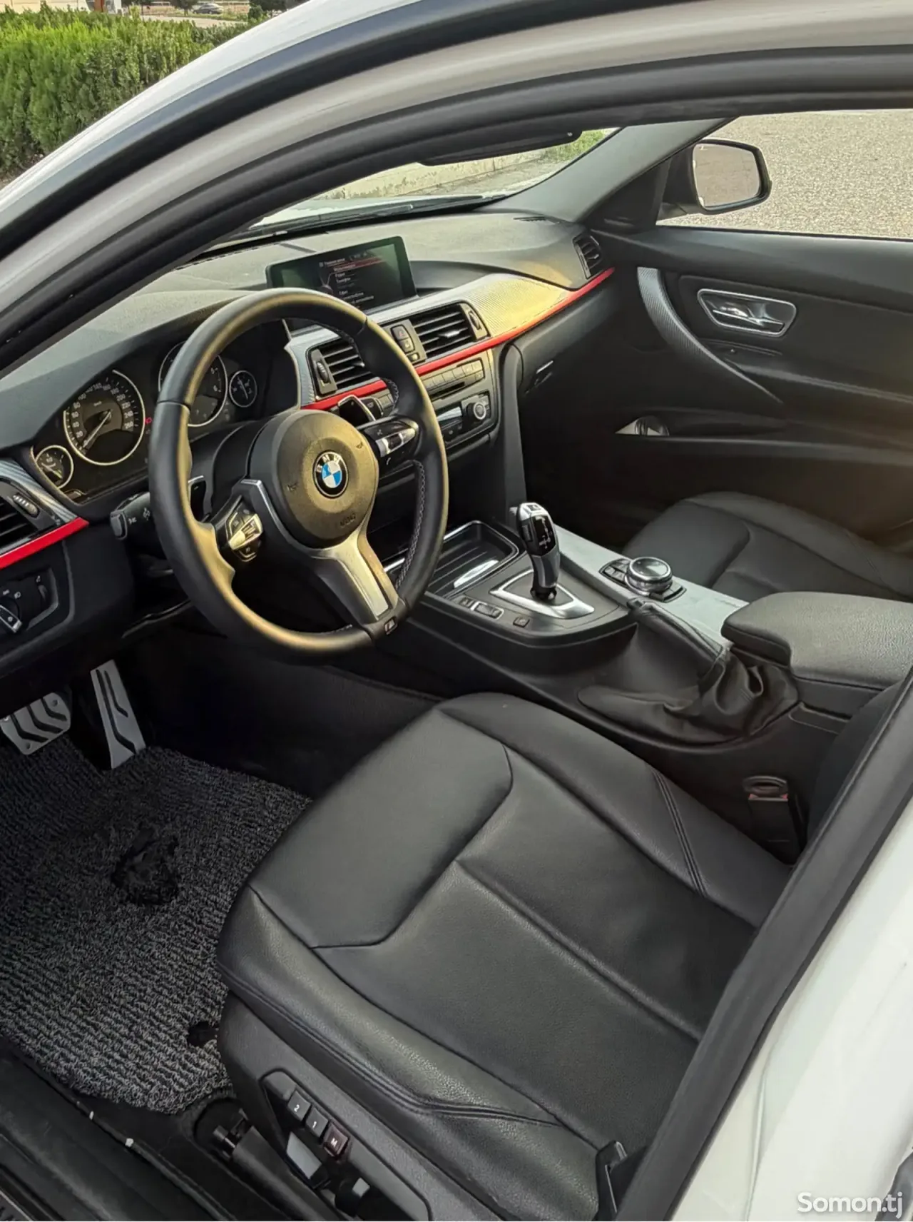 BMW 3 series 2014 · 2.0 AT