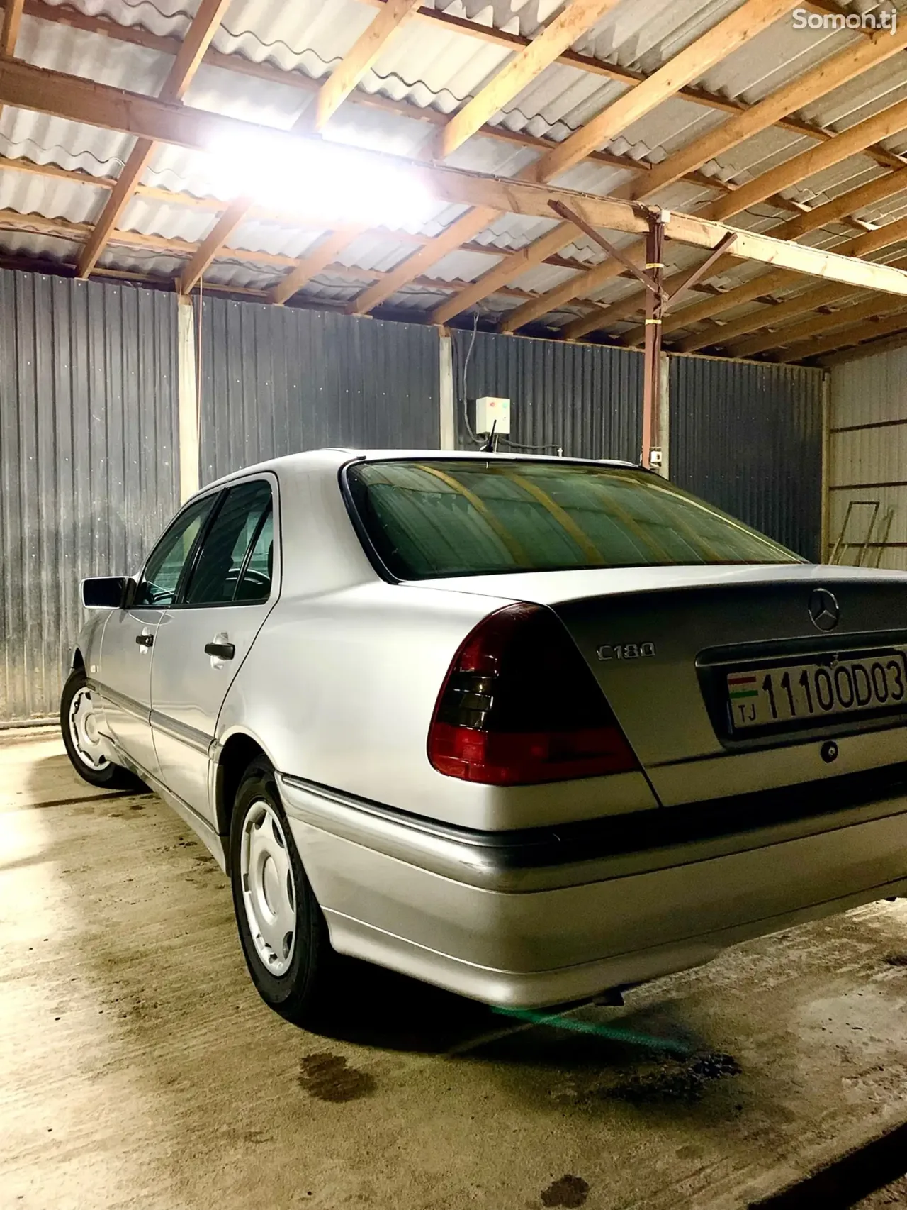 Mercedes-Benz C class 1999 · 1.8 MT