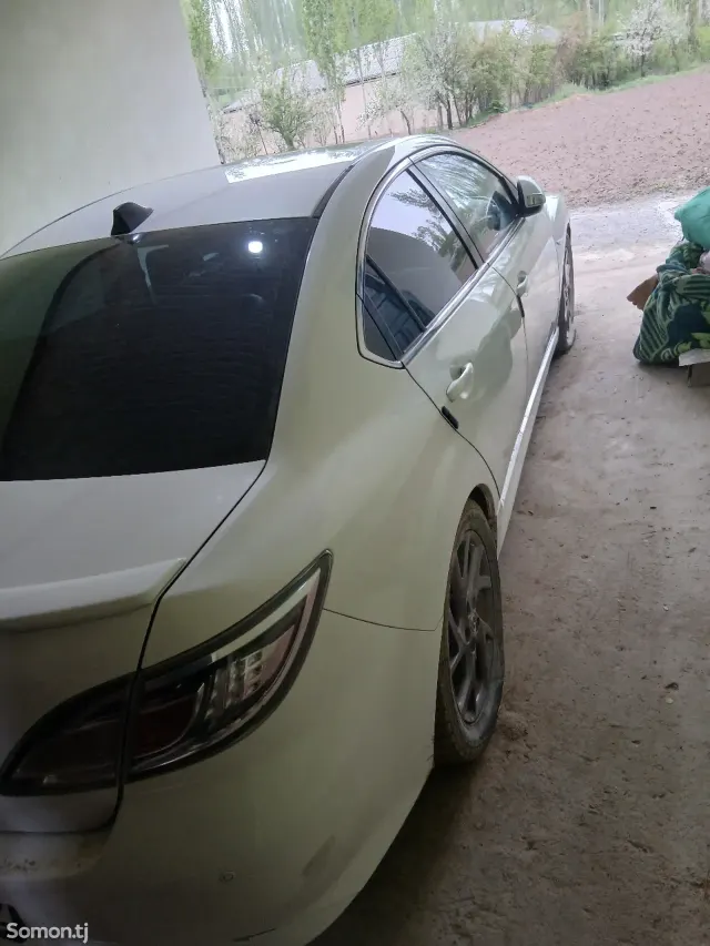 Mazda 6 2010 · 2.2 AT