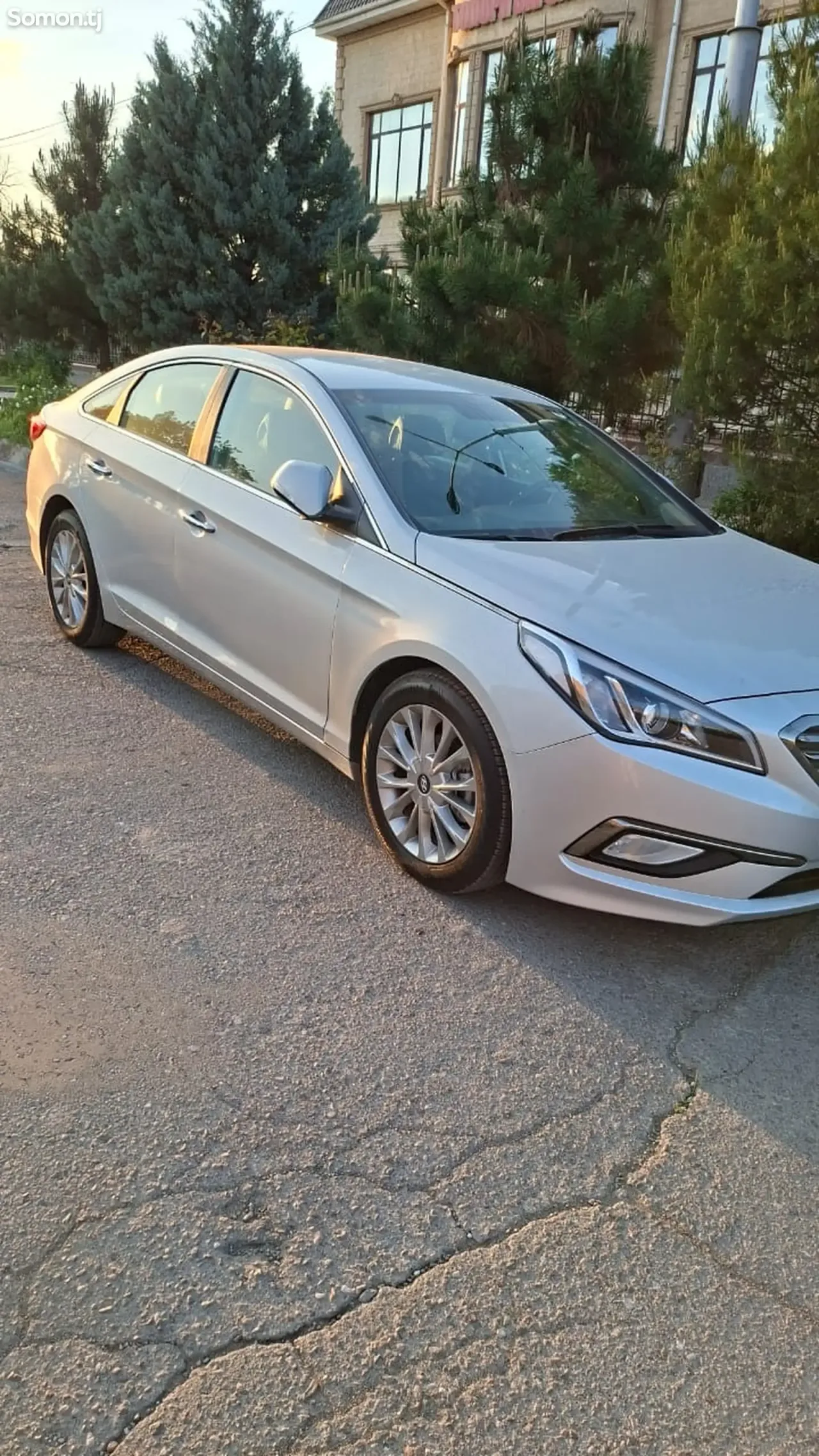 Hyundai Sonata 2015 · 2.0 AT