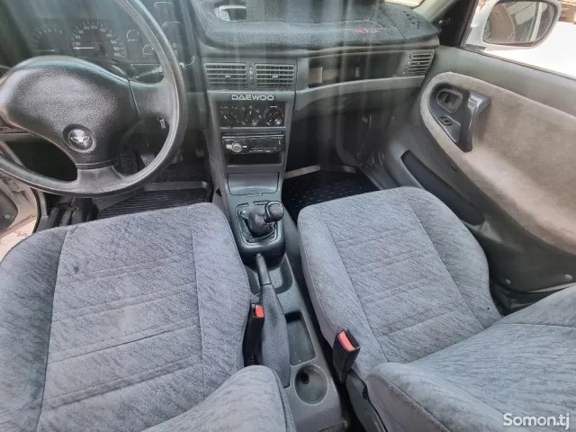 Daewoo Nexia 1996 · 1.6 MT