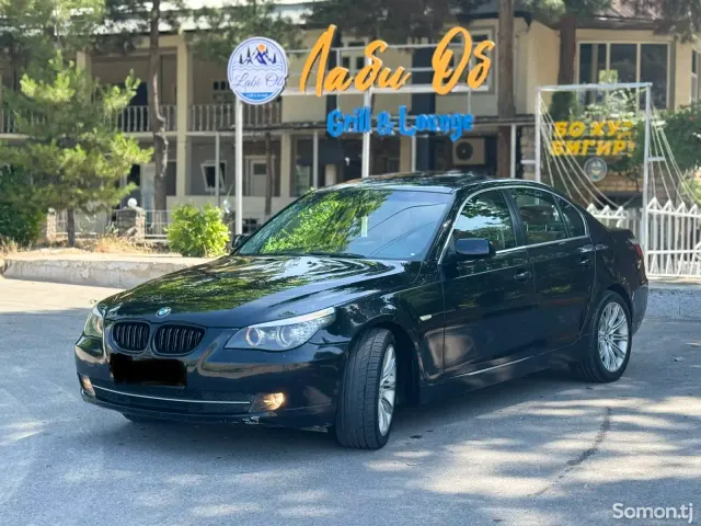 BMW 5 series 2010 · 2.5 AT