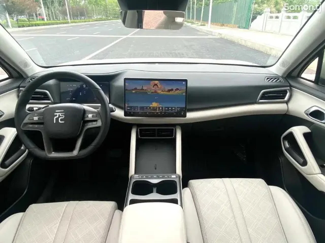 BYD Yuan Up 2025 · AT