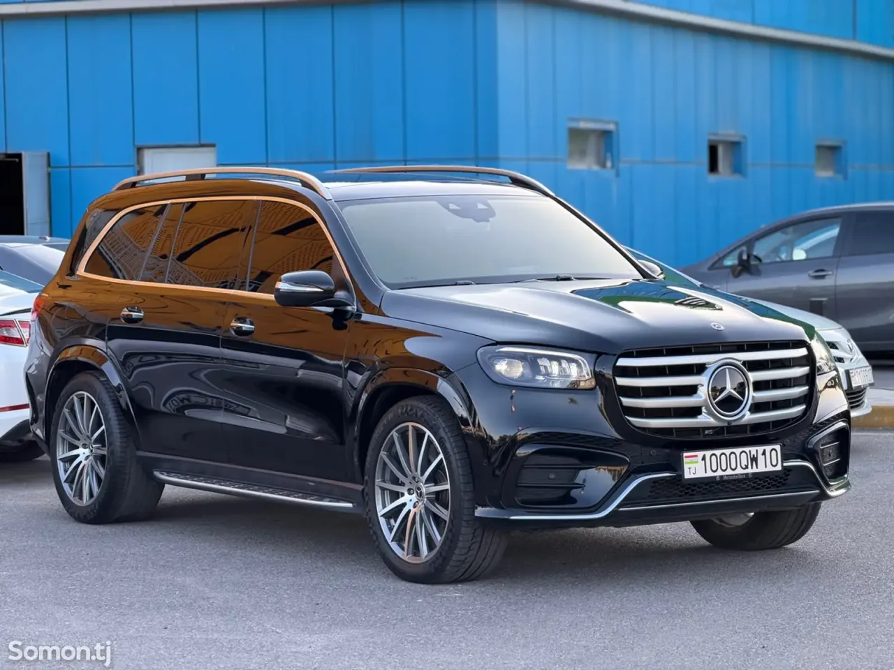 Mercedes-Benz GLS 2023 · 5.8 AT