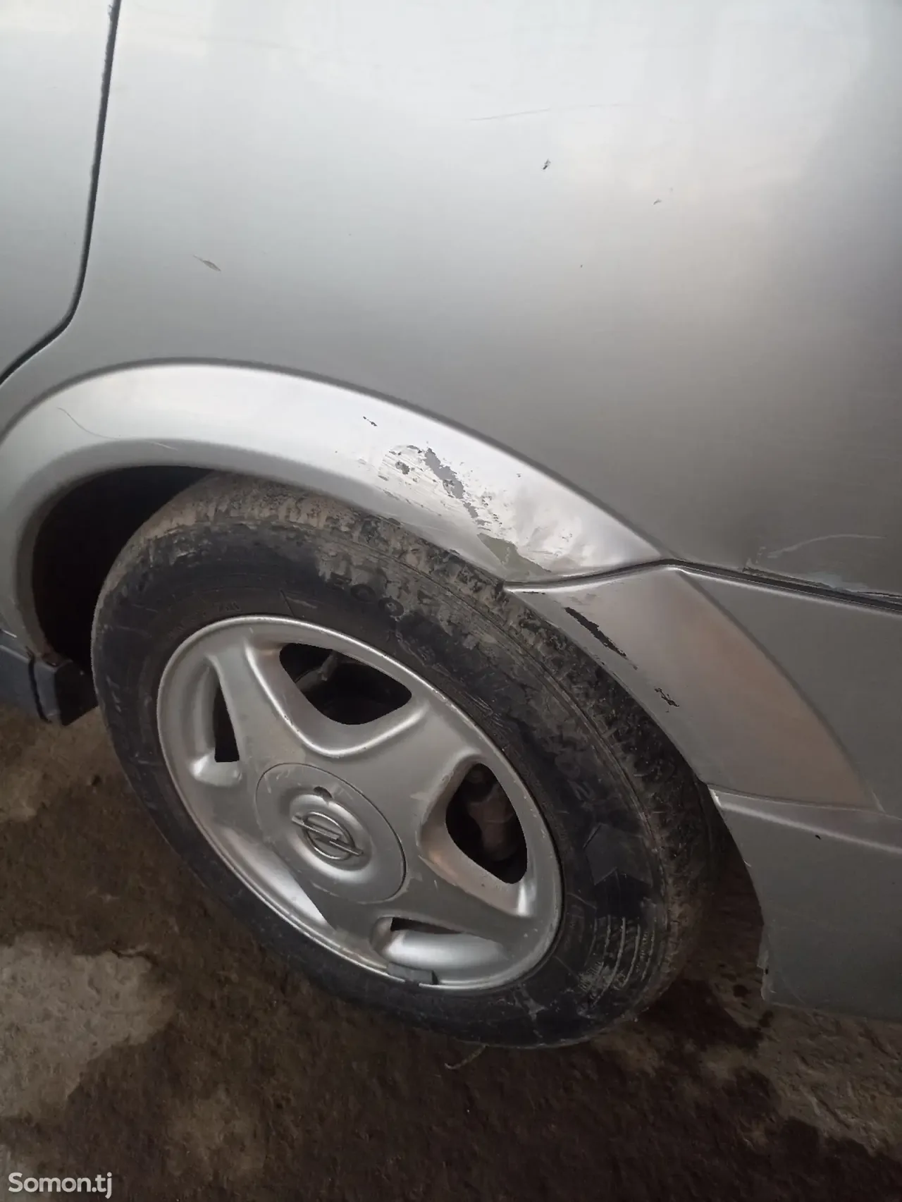 Opel Astra G 1998 · 1.6 AT
