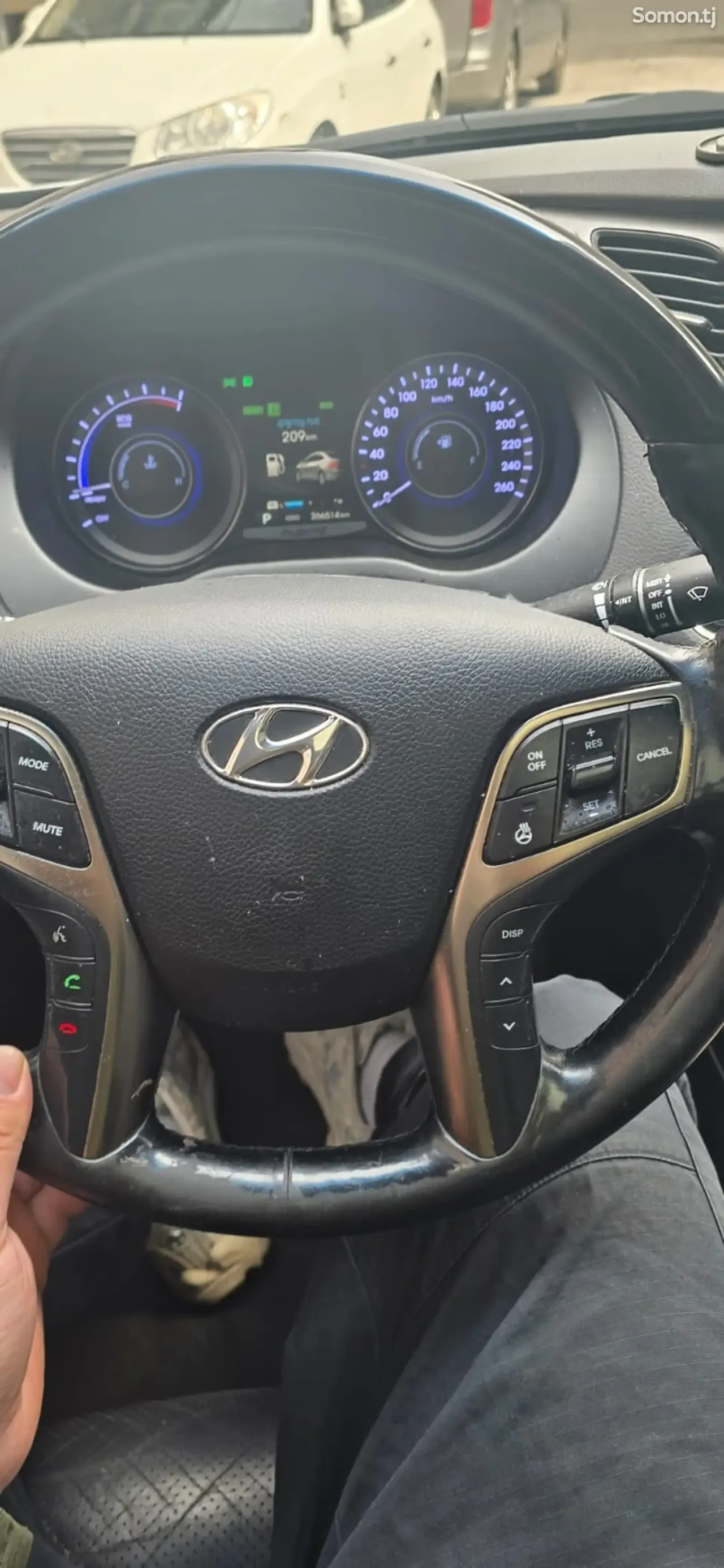 Hyundai Grandeur 2014 · 2.5 AT