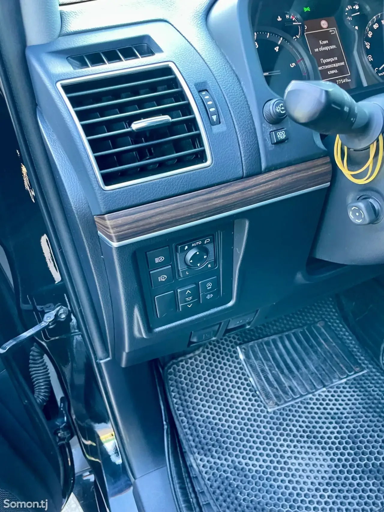 Toyota Land Cruiser Prado 2022 · 2.8 AT