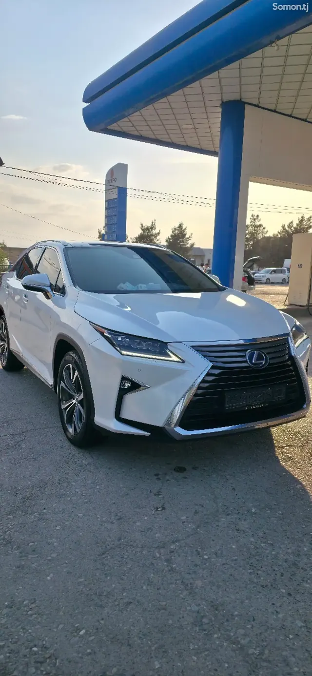 Lexus RX series 2017 · 3.5 AT