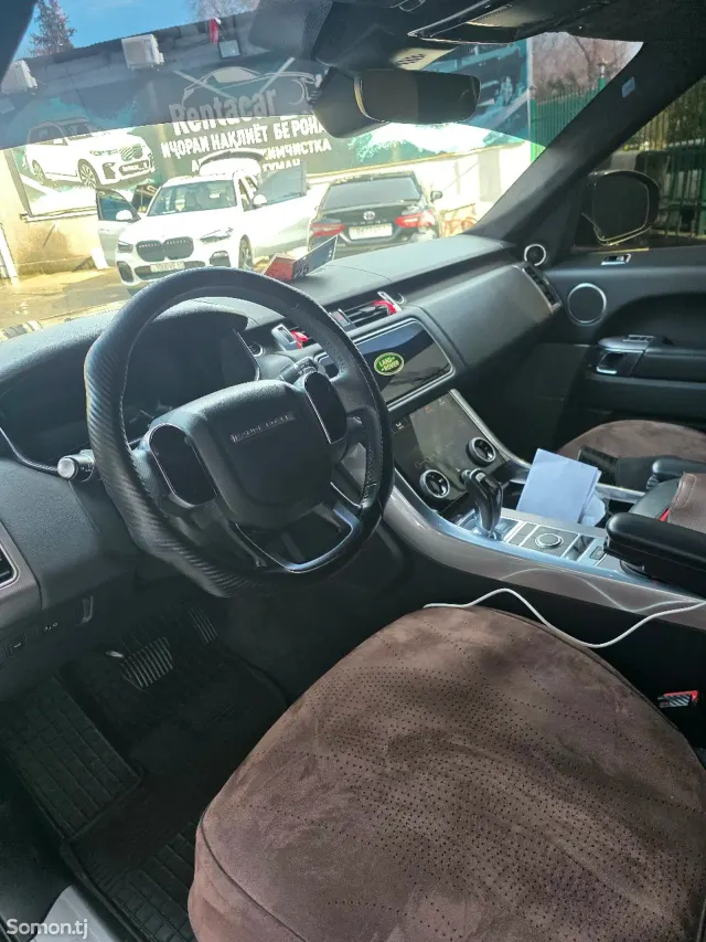 Land Rover Range Rover Sport 2019 · 3.0 AT