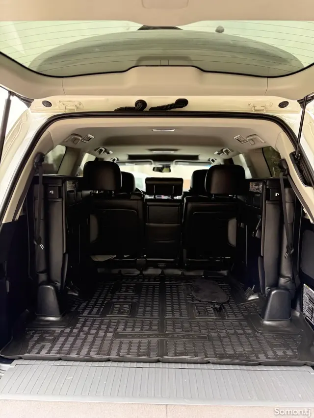 Toyota Land Cruiser 2014 · 4.0 AT