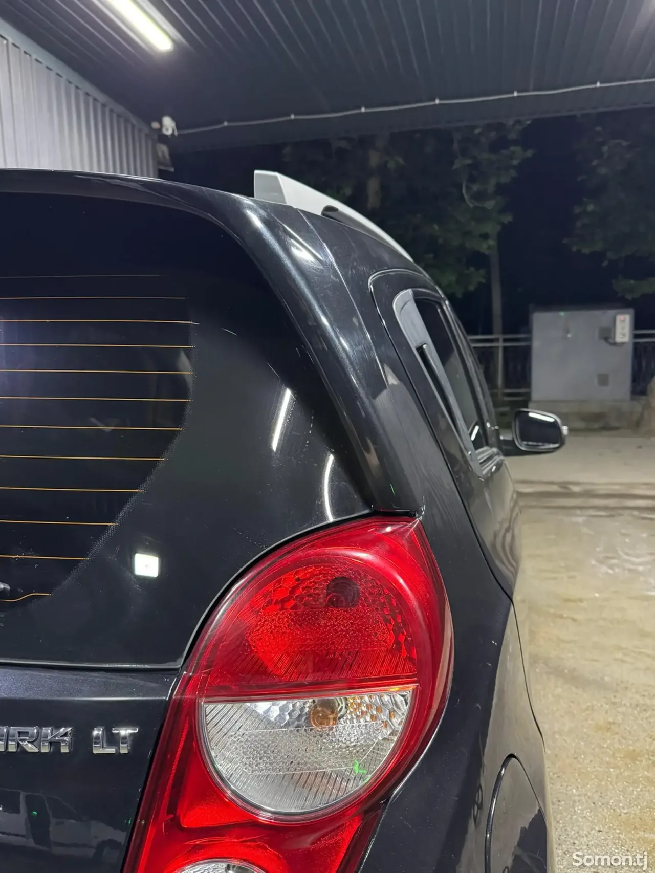 Chevrolet Spark 2015 · 1.0 AT