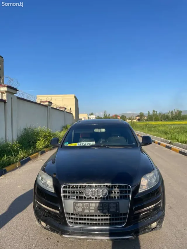 Audi Q7 2008 · 3.0 AT