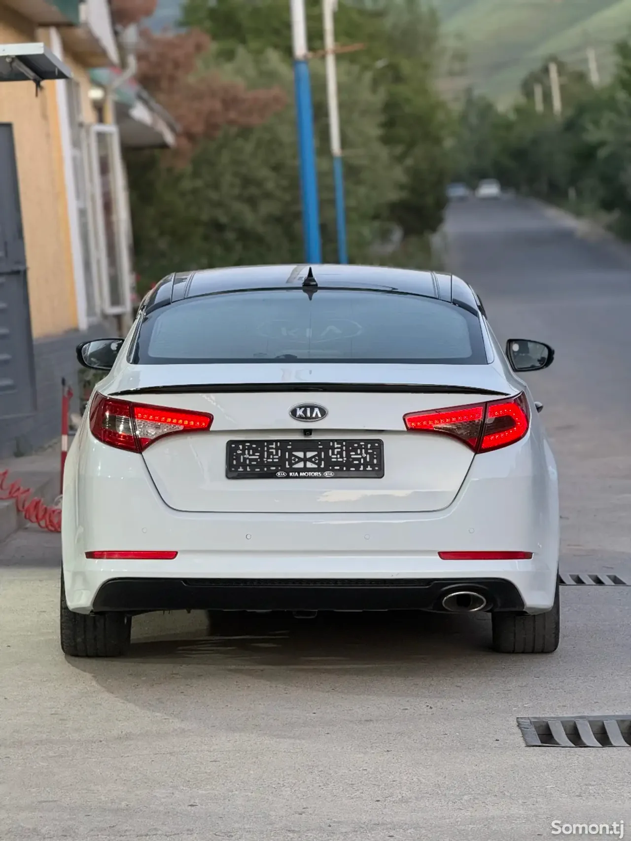 Kia K5 2010 · 2.0 AT