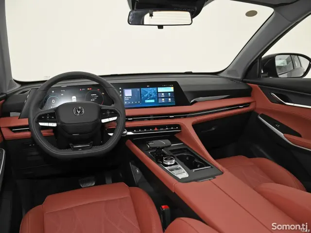 Changan CS 75 Plus 2025 · AT