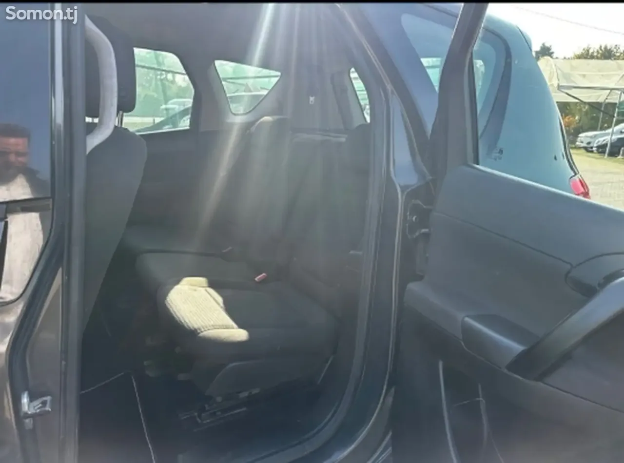 Opel Meriva 2015 · 1.4 MT