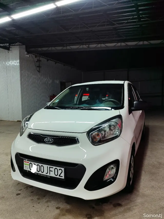 Kia Morning 2014 · 1.2 AT