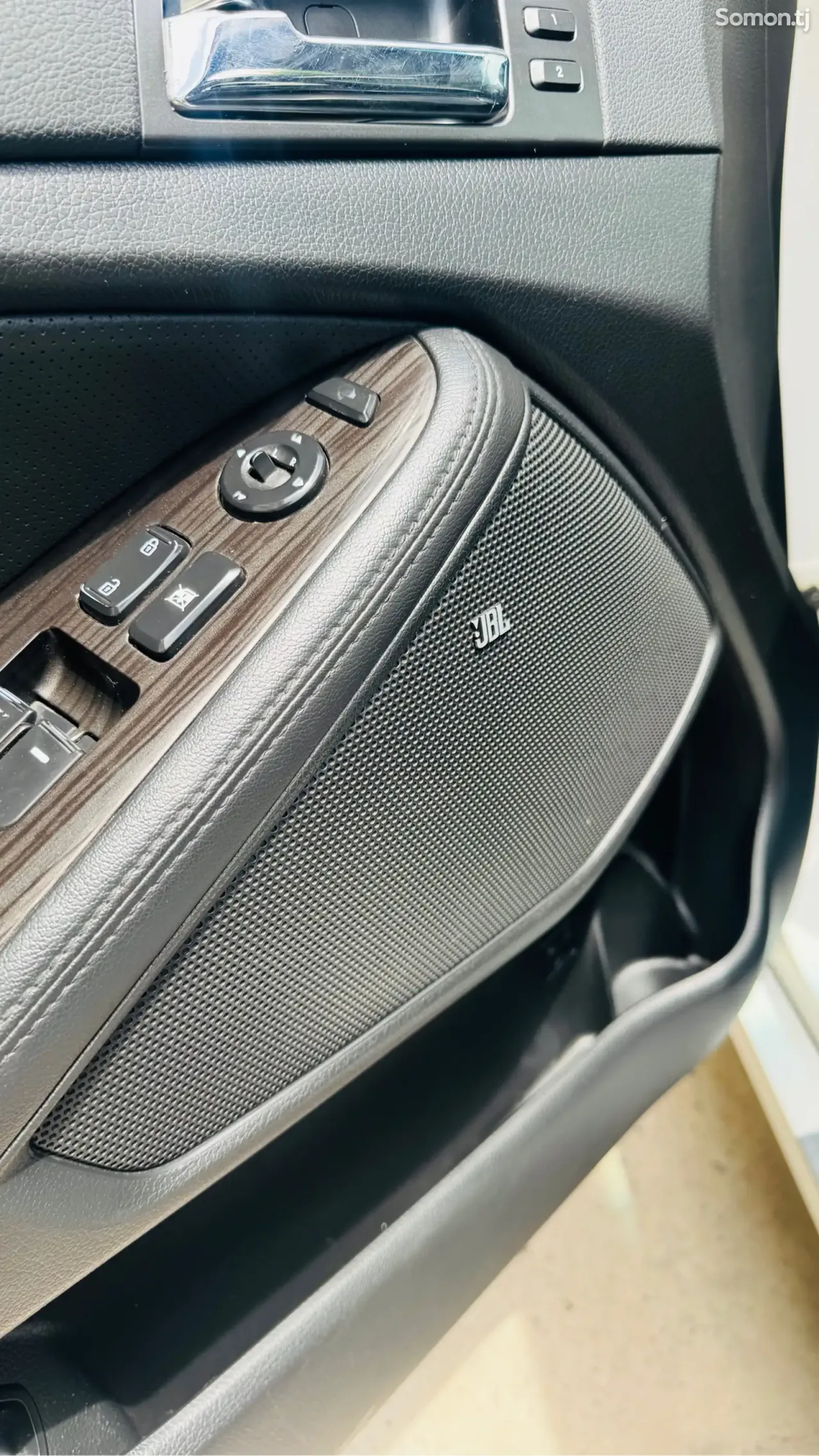 Kia K5 2011 · 2.0 AT