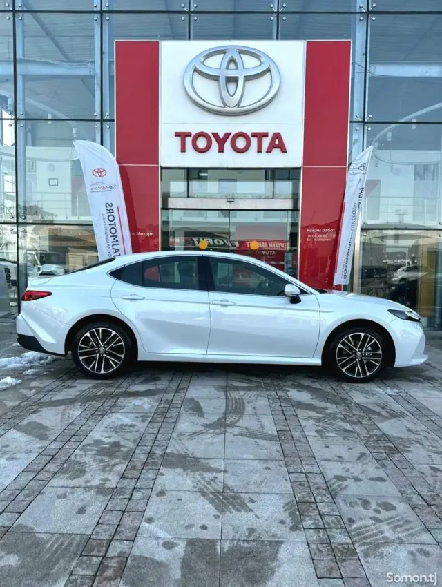 Toyota Camry 2026 · 2.5 AT