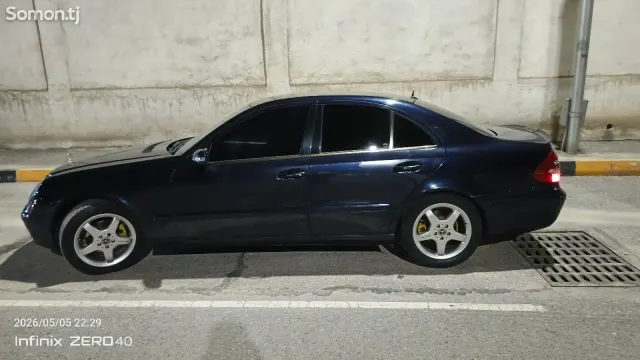 Mercedes-Benz E class 2003 · 2.0 AT
