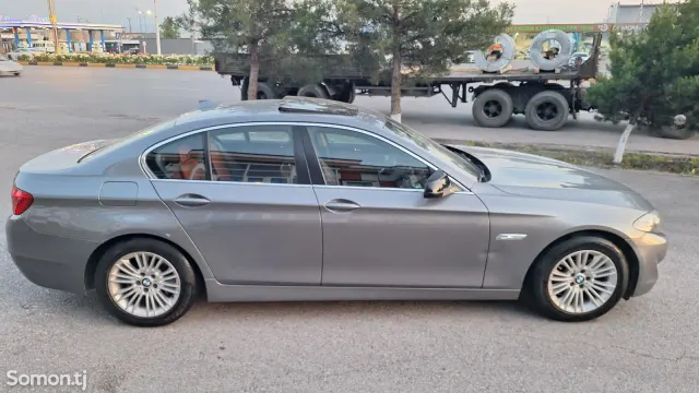 BMW 5 series 2013 · 2.0 AT