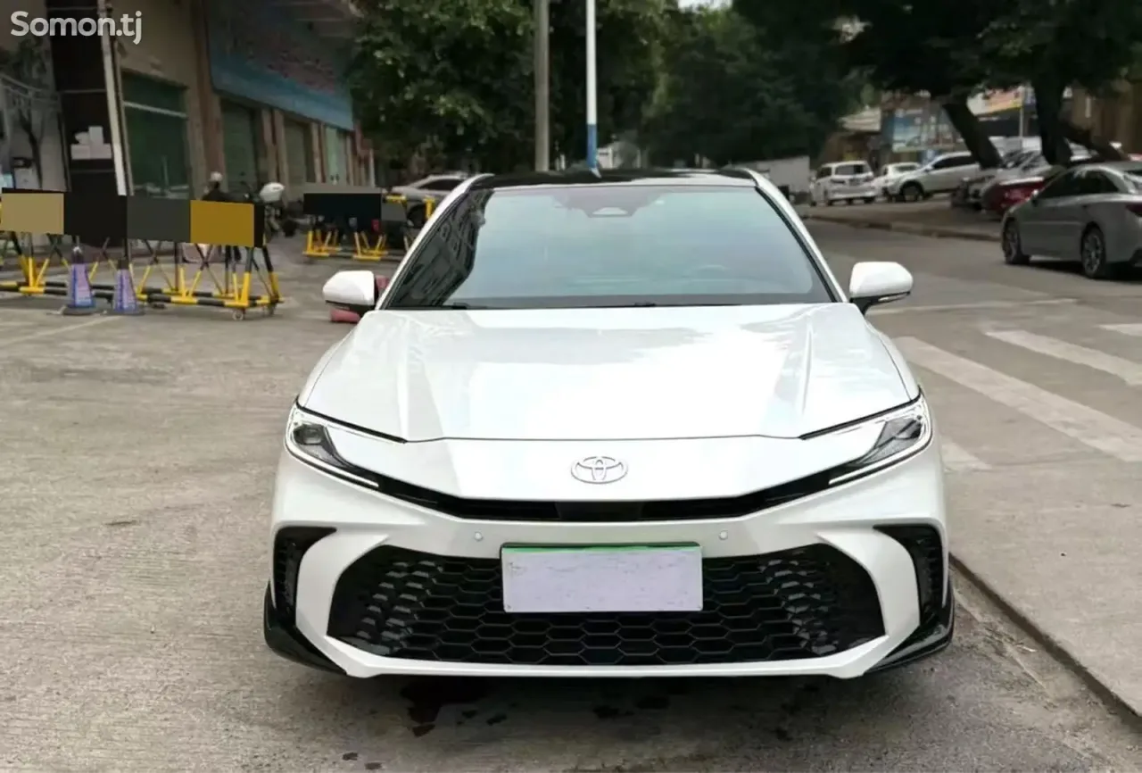 Toyota Camry 2025 · 2.5 AT