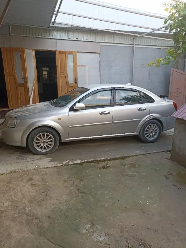 Daewoo Lacetti 2008 · 1.6 MT