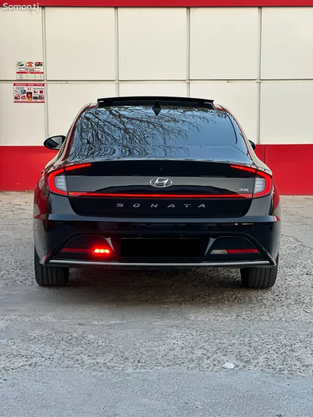 Hyundai Sonata 2020 · 2.5 AT