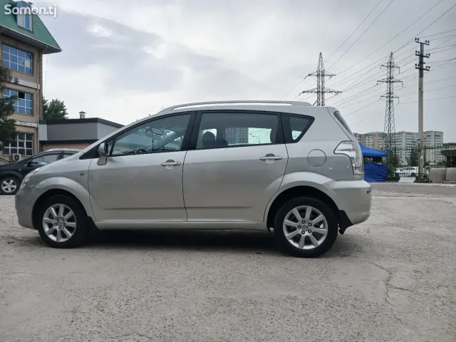 Toyota Corolla Verso 2006 · 1.8 MT
