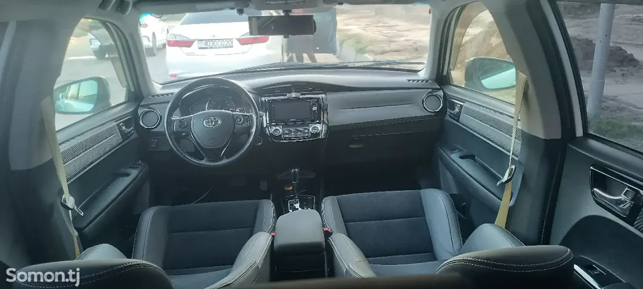 Toyota Fielder 2014 · 1.5 CVT