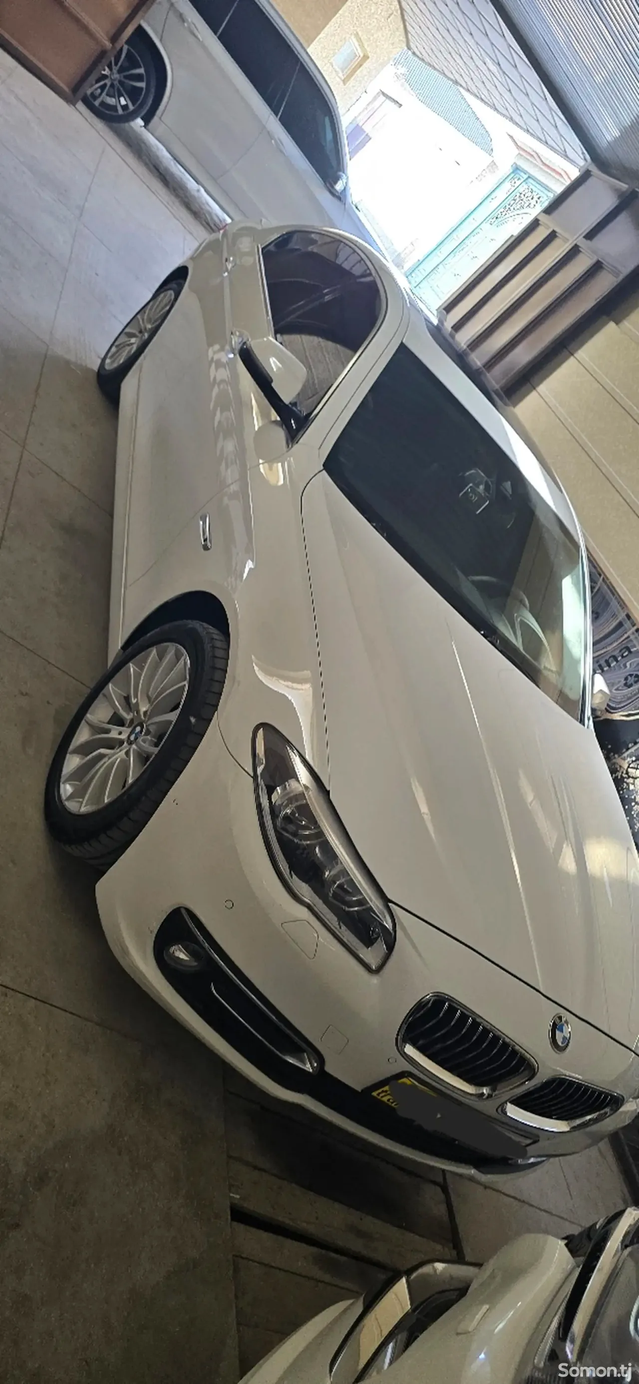 BMW 5 series 2015 · 2.0 AT
