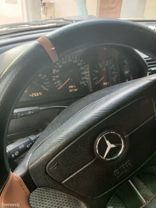 Mercedes-Benz C class 1999 · 1.8 MT