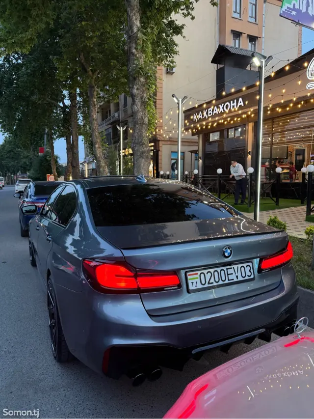 BMW 5 series 2018 · 3.0 AT