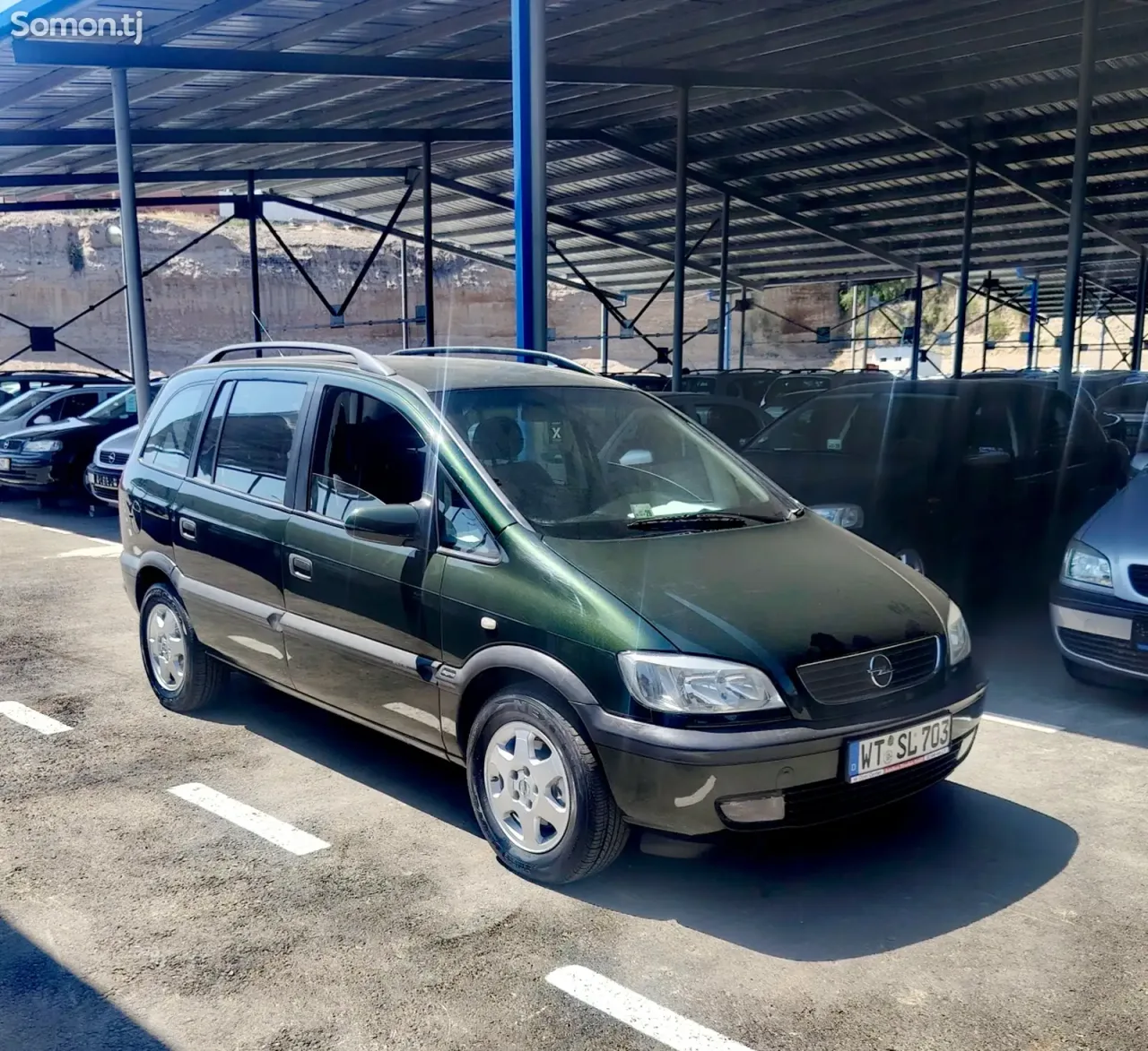 Opel Zafira 2001 · 1.6 MT