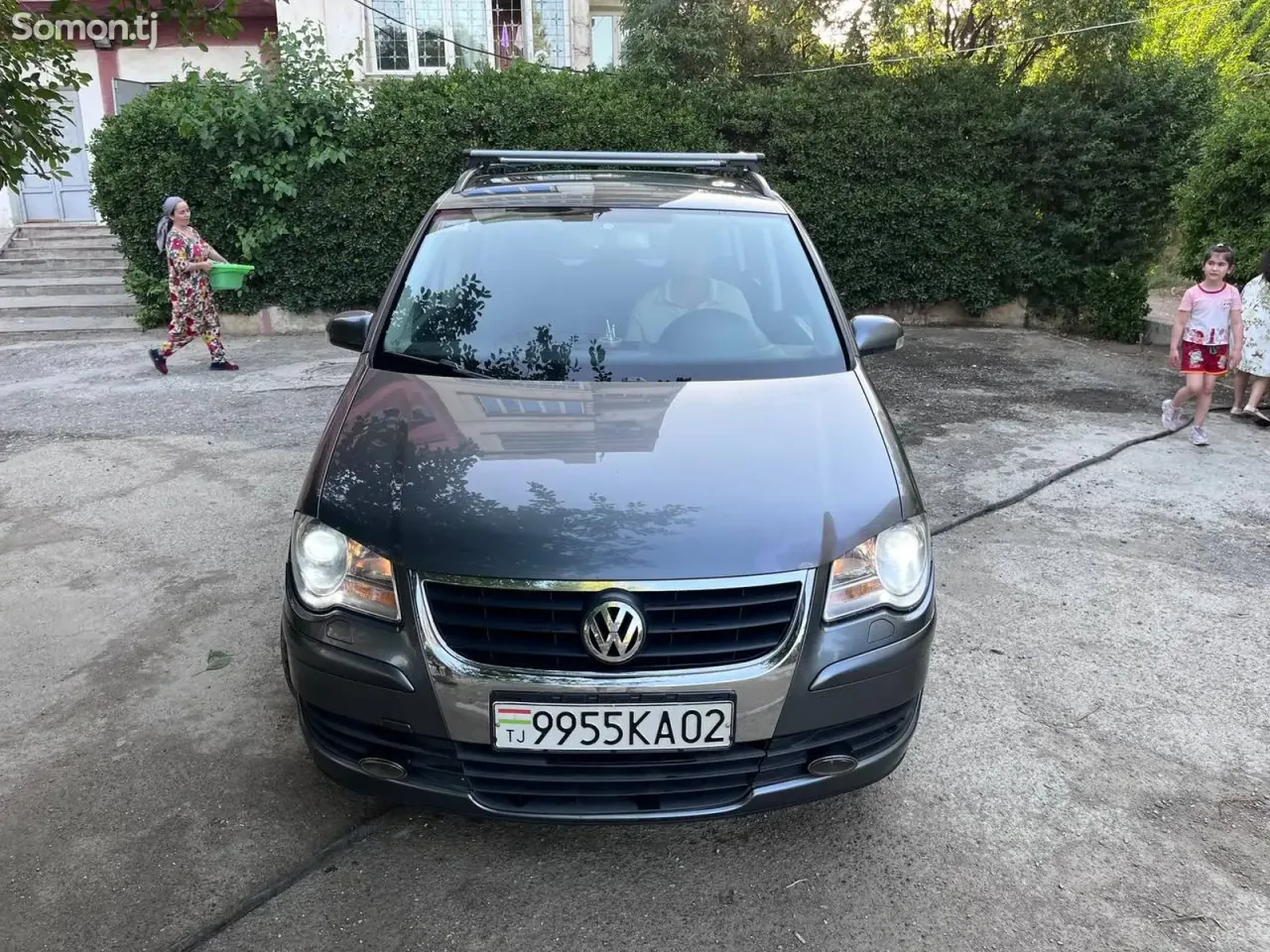 Volkswagen Touran 2007 · 1.9 AT