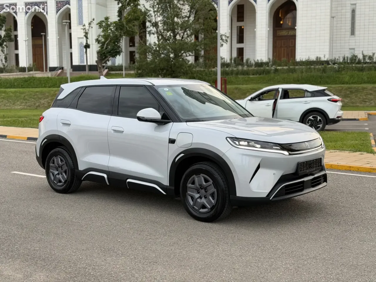 BYD Yuan Up 2025 · AT