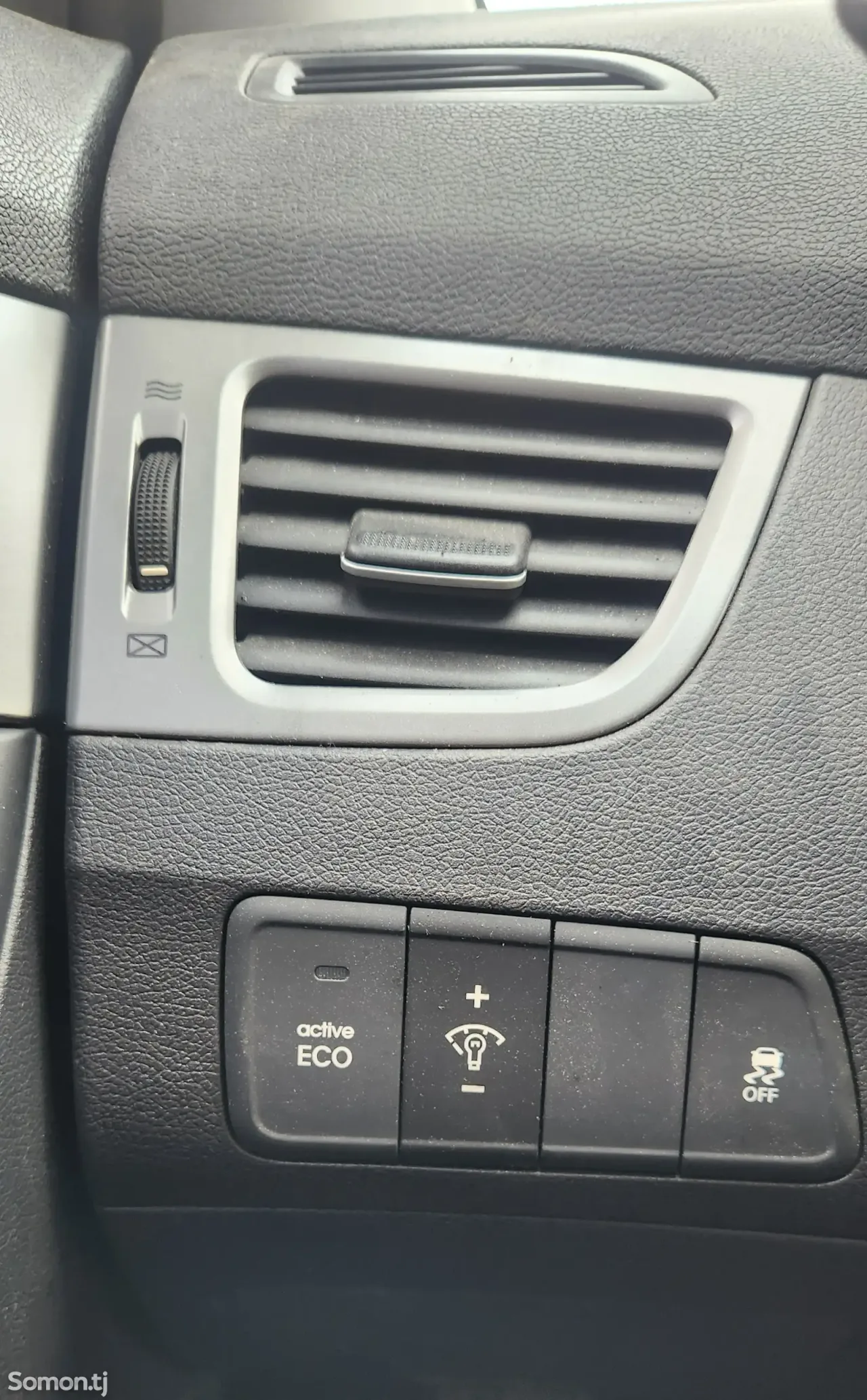 Hyundai Avante 2014 · 1.6 AT