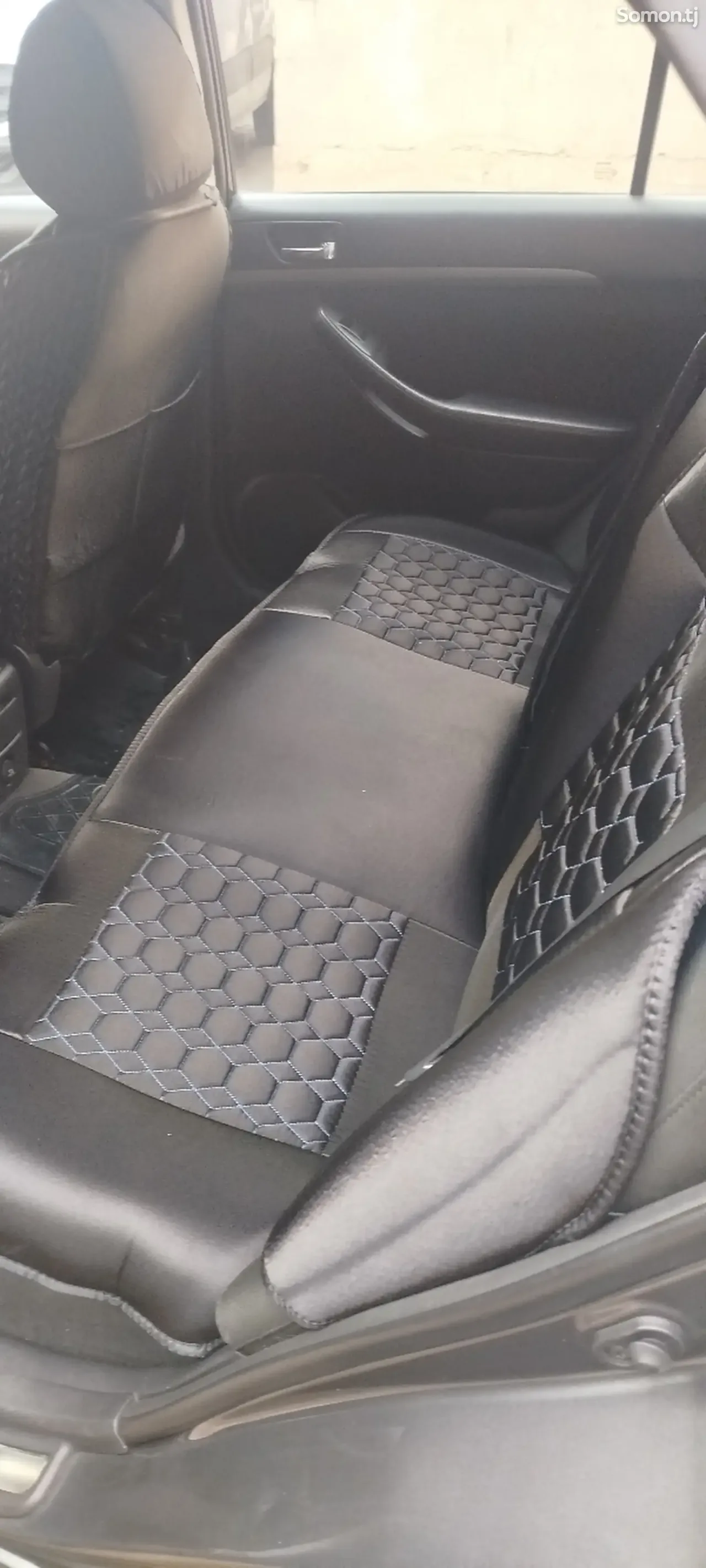 Toyota Avensis 2008 · 1.8 MT