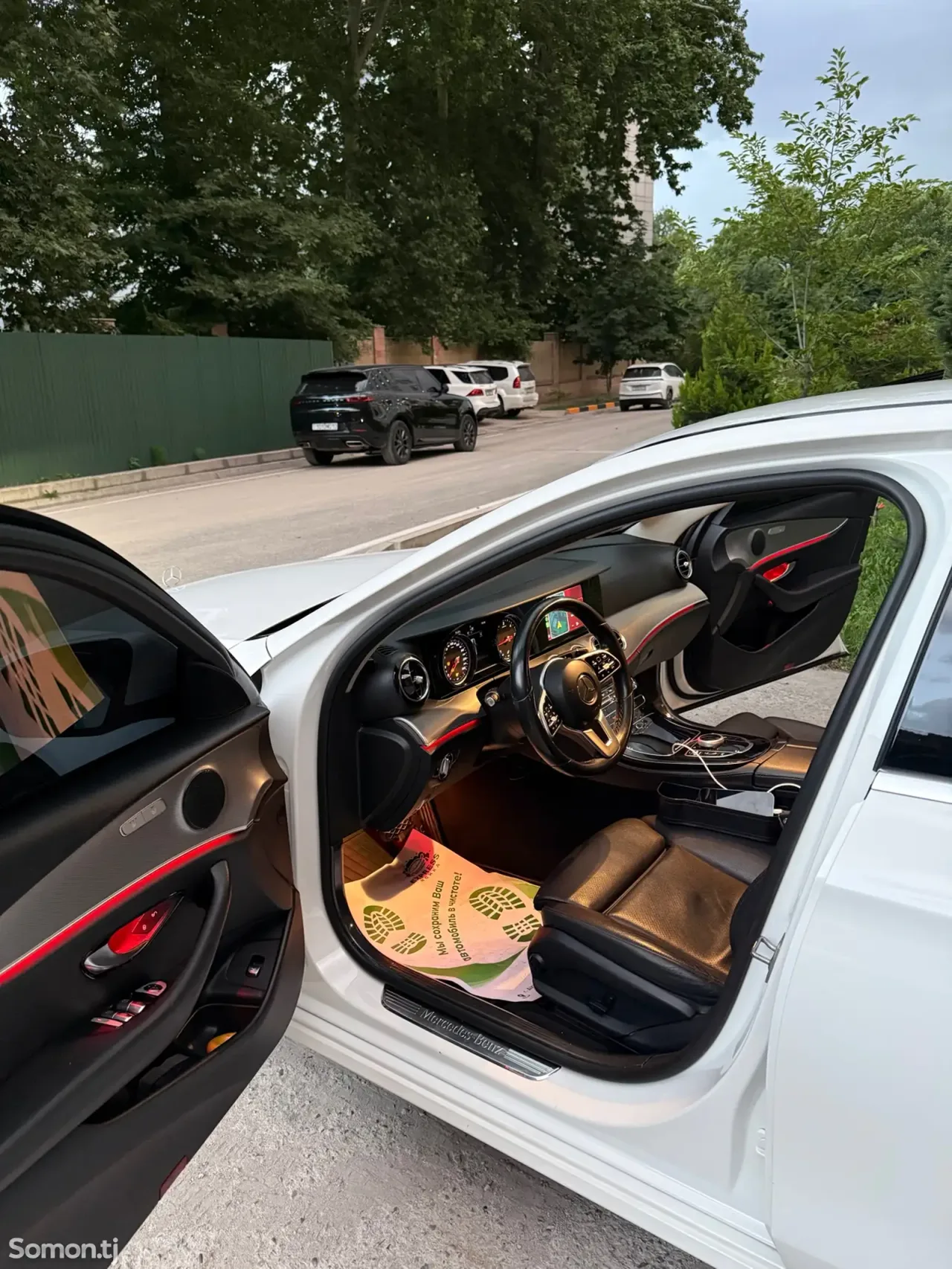 Mercedes-Benz E class 2018 · 2.2 AT
