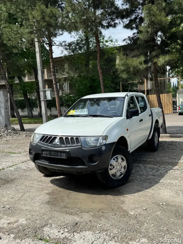 Mitsubishi L200 2008 · 2.5 MT