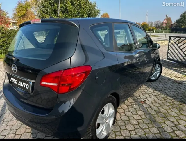 Opel Meriva 2015 · 1.4 MT