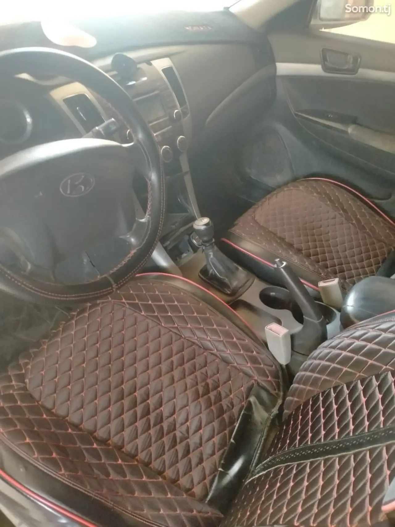 Hyundai Sonata 2008 · 2.0 MT