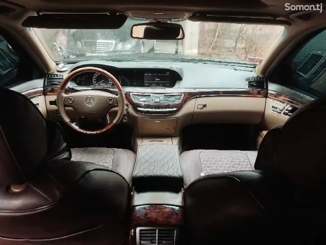 Mercedes-Benz S class 2007 · 5.5 CVT