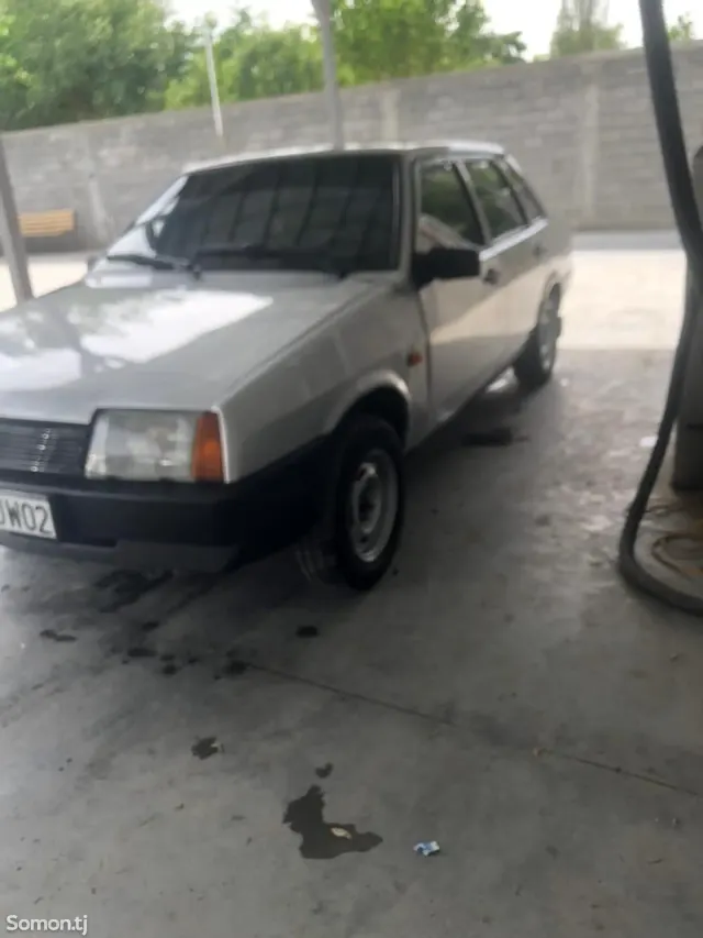 Lada (ВАЗ) 21099 2004 · 1.5 MT