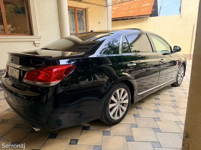 Toyota Avalon 2011 · 3.5 AT