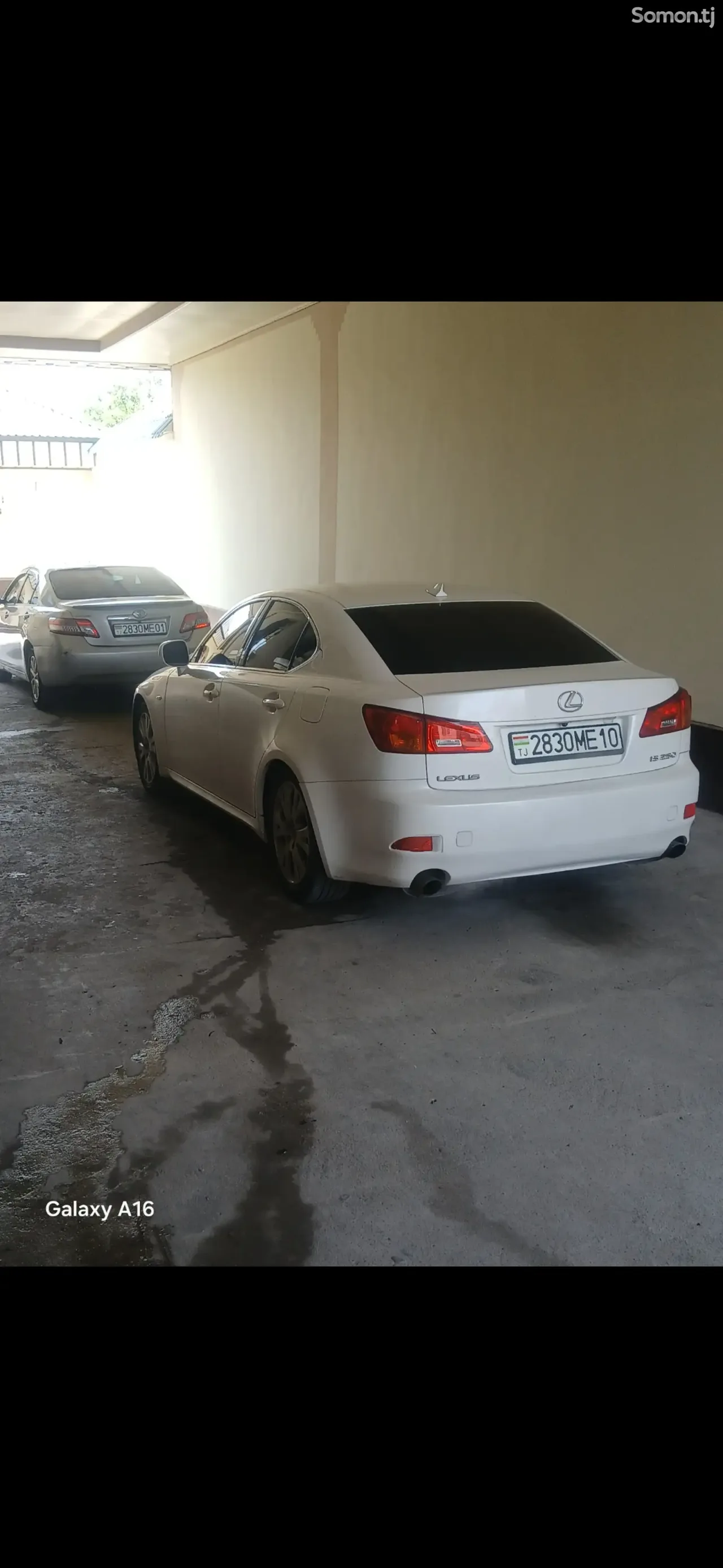 Toyota Camry 2010 · 2.4 AT