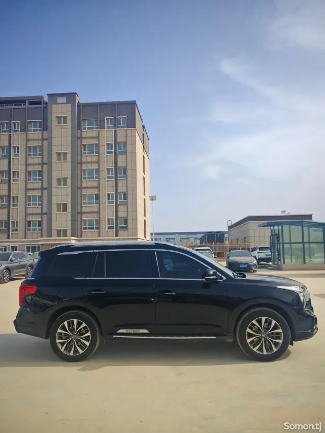 GAC Trumpchi GS8 2017 · 2.0 AT